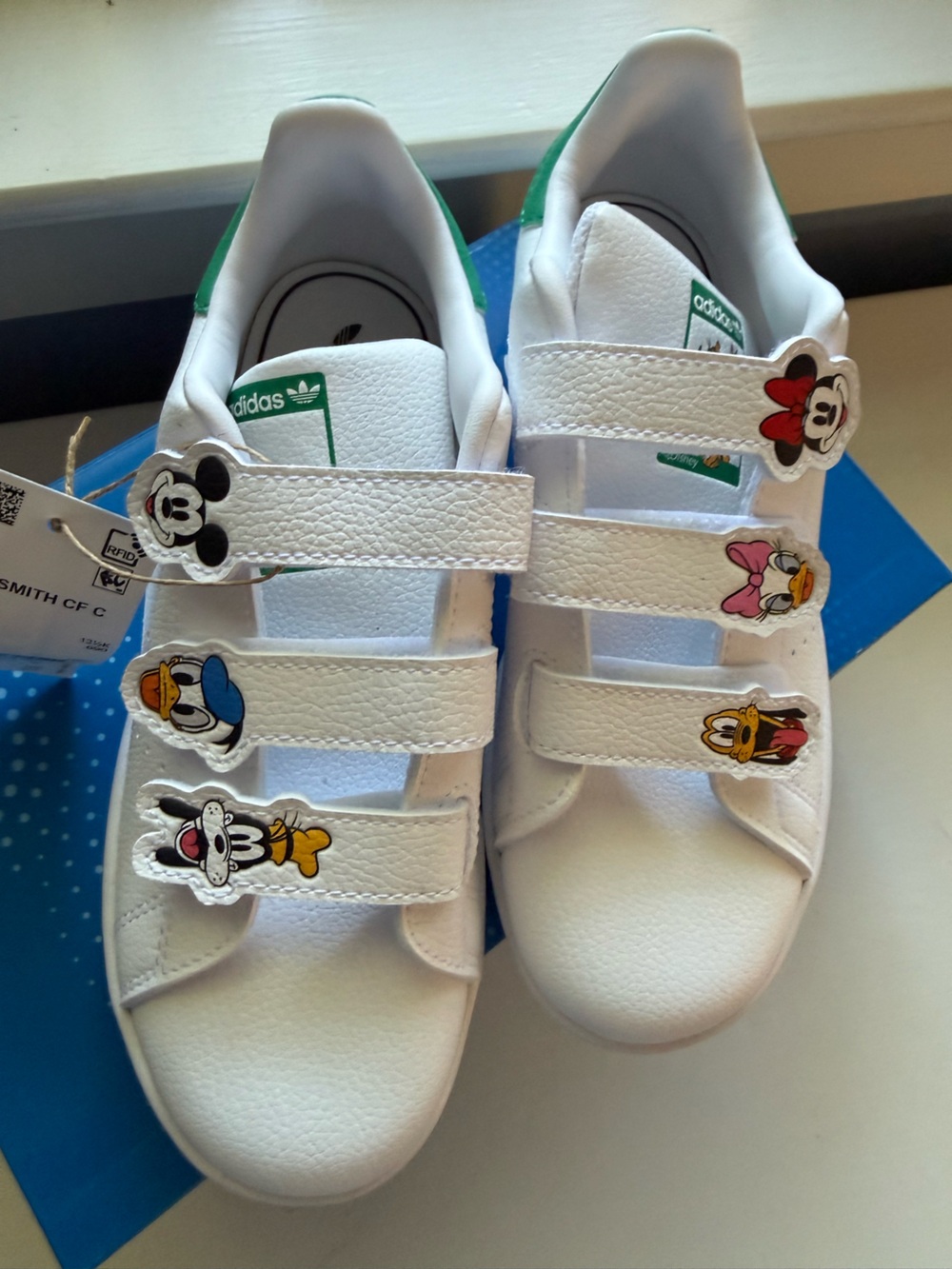 adidas White Kids Velcro Sneakers with Disney Characters Mickey Minnie